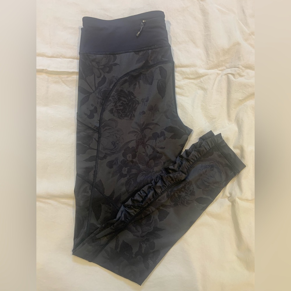 Lululemon Athletica Black Floral Run Leggings